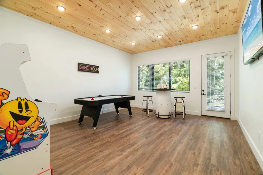 hzzuzmxlamxvmkofdbjw